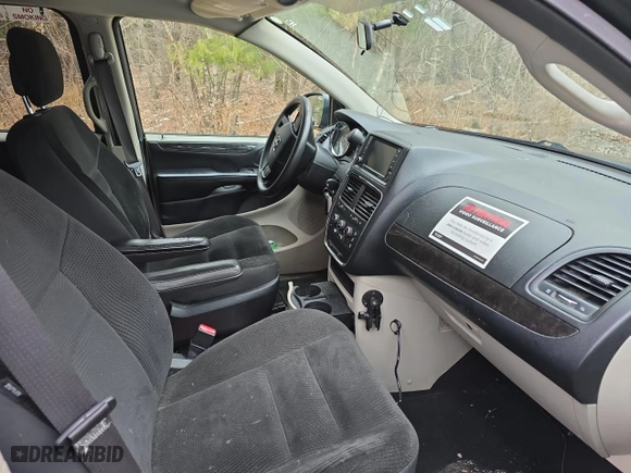 2018 Dodge Grand Caravan SE with VIN 2C4RDGBGXJR170131, listed as a Copart auction lot 50891025 with 161,295 mi miles and Clean Title. Bid and sale history available at carsss.com. Image 5.