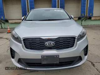 2019 Kia Sorento LX z VIN 5XYPG4A52KG489297, wystawiony jako Copart lot #58671535 z przebiegiem 108 750 mil mil oraz Czysty tytuł • Clean title. Historia ofert i sprzedaży dostępna na DreamBid. Obrazek 5.
