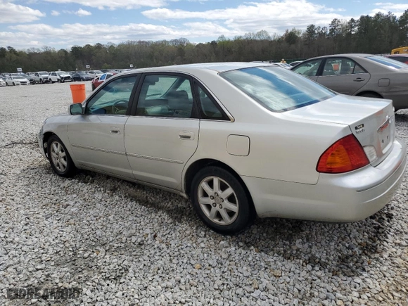 2002 Toyota Avalon XL with VIN 4T1BF28B52U224347, listed as a Copart auction lot 49824375 with 172,806 mi miles and Salvage Title. Bid and sale history available at carsss.com. Image 2.