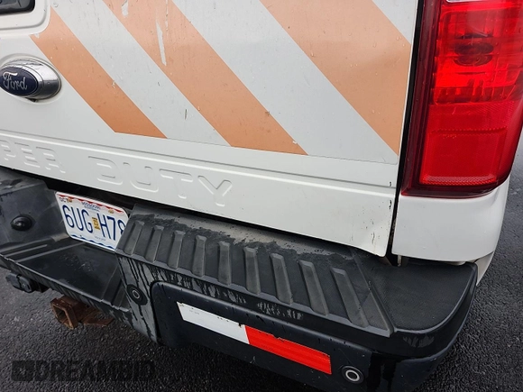 2015 Ford F-250 Lariat с VIN 1FT7W2B61FEC91968, выставлен на аукционе IAAI как лот 42575818 с пробегом 171 621 миль миль и . История ставок и продаж доступна на DreamBid. Изображение 18.