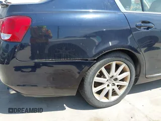 2006 Lexus GS 300 z VIN JTHBH96S465019062, wystawiony jako IAAI lot #42271726 z przebiegiem 101 050 mil mil oraz . Historia ofert i sprzedaży dostępna na DreamBid. Obrazek 6.