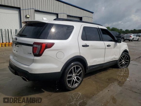 2016 Ford Explorer Sport z VIN 1FM5K8GT1GGA95650, wystawiony jako Copart lot #53968585 z przebiegiem 174 031 mil mil oraz Szkoda całkowita • Salvage title. Historia ofert i sprzedaży dostępna na DreamBid. Obrazek 3.