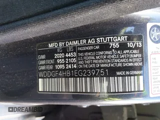 2014 Mercedes-Benz C-Class C 250 Sport with VIN WDDGF4HB1EG239751, listed as a IAAI auction lot 39149563 with 103,454 mi miles. Bid and sale history available at carsss.com. Image 9.