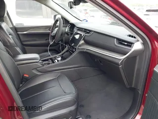 2023 Jeep Grand Cherokee Limited with VIN 1C4RJHBGXPC614527, listed as a IAAI auction lot 42121821 with 35,874 mi miles and . Bid and sale history available at DreamBid. Image 5.