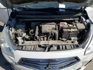 2017 Mitsubishi Mirage ES z VIN ML32F3FJ2HH003054, wystawiony jako Copart lot #55976015 z przebiegiem 80 489 mil mil oraz Szkody całkowita. Historia ofert i sprzedaży dostępna na DreamBid. Obrazek 11.