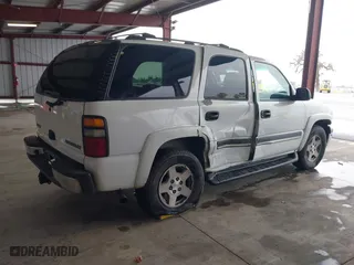 2004 Chevrolet Tahoe LT with VIN 1GNEK13T14J271832, listed as a IAAI auction lot 41109626 with 198,397 mi miles. Bid and sale history available at carsss.com. Image 4.