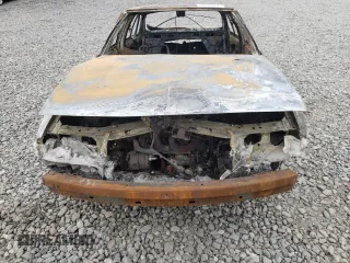 1998 Oldsmobile 88 LS z VIN 1G3HN52K0W4812285, wystawiony jako Copart lot #73559084 z przebiegiem Nie podano mil oraz Szkody całkowita. Historia ofert i sprzedaży dostępna na DreamBid. Obrazek 5.