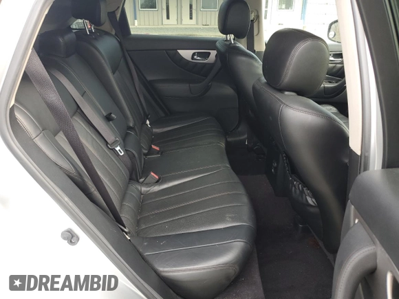 2017 Infiniti QX70 z VIN JN8CS1MW4HM413947, wystawiony jako Copart lot #44513185 z przebiegiem 75 049 mil mil oraz Szkoda całkowita • Salvage title. Historia ofert i sprzedaży dostępna na DreamBid. Obrazek 11.