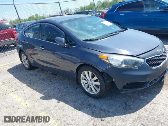 2015 Kia Forte EX with VIN KNAFX4A86F5262650, listed as a IAAI auction lot 42142228 with 170,583 mi miles. Bid and sale history available at carsss.com. Image 1.