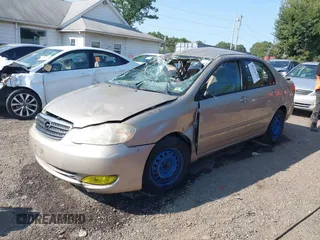 2007 Toyota Corolla CE z VIN 2T1BR32EX7C795759, wystawiony jako IAAI lot #40279332 z przebiegiem 118 259 mil mil oraz . Historia ofert i sprzedaży dostępna na DreamBid. Obrazek 2.