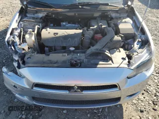 2015 Mitsubishi Lancer ES z VIN JA32U2FU4FU022022, wystawiony jako Copart lot #46281395 z przebiegiem 142 071 mil mil oraz Szkoda całkowita • Salvage title. Historia ofert i sprzedaży dostępna na DreamBid. Obrazek 12.
