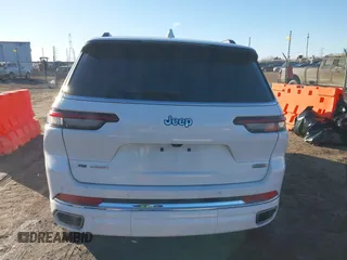 2021 Jeep Grand Cherokee Overland with VIN 1C4RJKDG3M8204967, listed as a IAAI auction lot 41744813 with 37,297 mi miles and . Bid and sale history available at DreamBid. Image 17.
