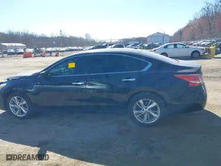 2013 Nissan Altima 2.5 SL with VIN 1N4AL3AP0DN414967, listed as a IAAI auction lot 41894824 with 103,801 mi miles. Bid and sale history available at carsss.com. Image 14.