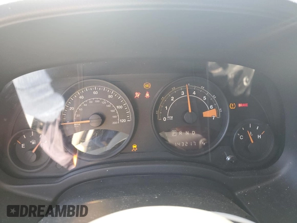 2016 Jeep Patriot Sport SE z VIN 1C4NJPBA3GD677189, wystawiony jako Copart lot #48079425 z przebiegiem 143 217 mil mil oraz Nie do naprawy • Non repairable. Historia ofert i sprzedaży dostępna na DreamBid. Obrazek 9.
