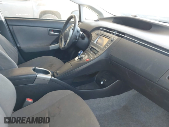 2015 Toyota Prius Four with VIN JTDKN3DU1F1899480, listed as a IAAI auction lot 42127015 with 247,659 mi miles and . Bid and sale history available at DreamBid. Image 5.