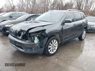 2017 Jeep Cherokee Limited with VIN 1C4PJLDB3HW518184, listed as a IAAI auction lot 41198338 with 172,094 mi miles. Bid and sale history available at carsss.com. Image 17.