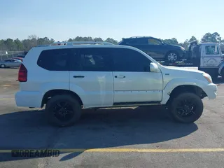2004 Lexus GX 470 with VIN JTJBT20XX40063036, listed as a IAAI auction lot 41780865 with 222,285 mi miles. Bid and sale history available at carsss.com. Image 13.