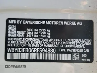 2024 BMW i4 xDrive40 z VIN WBY83FB06RFS94880, wystawiony jako Copart lot #45084805 z przebiegiem 7 053 mil mil oraz Szkoda całkowita • Salvage title. Historia ofert i sprzedaży dostępna na DreamBid. Obrazek 12.