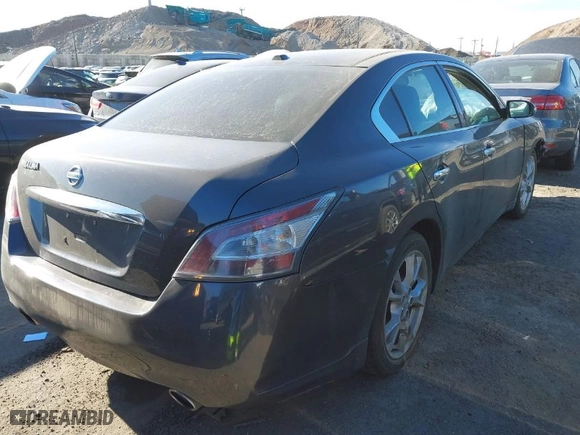 2012 Nissan Maxima 3.5 S with VIN 1N4AA5APXCC856084, listed as a IAAI auction lot 41275895 with 160,589 mi miles. Bid and sale history available at carsss.com. Image 4.