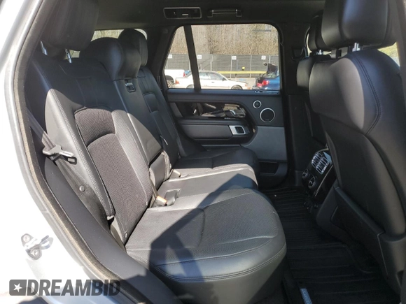 2018 Land Rover Range Rover HSE z VIN SALGS2SV2JA395199, wystawiony jako Copart lot #46659895 z przebiegiem 135 665 mil mil oraz Czysty tytuł • Clean title. Historia ofert i sprzedaży dostępna na DreamBid. Obrazek 11.