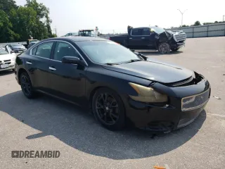 2013 Nissan Maxima S z VIN 1N4AA5AP1DC822083, wystawiony jako Copart lot #58932365 z przebiegiem 136 390 mil mil oraz Szkoda całkowita • Salvage title. Historia ofert i sprzedaży dostępna na DreamBid. Obrazek 4.