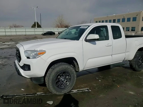 2016 Toyota Tacoma SR z VIN 5TFSX5EN9GX044179, wystawiony jako Copart lot #45504835 z przebiegiem 101 000 mil mil oraz Szkoda całkowita • Salvage title. Historia ofert i sprzedaży dostępna na DreamBid. Obrazek 13.