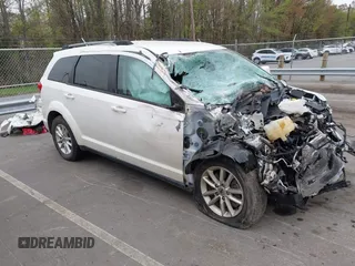 2018 Dodge Journey SXT with VIN 3C4PDCBG5JT345544, listed as a IAAI auction lot 41938569 with Not Provided miles. Bid and sale history available at carsss.com. Image 1.