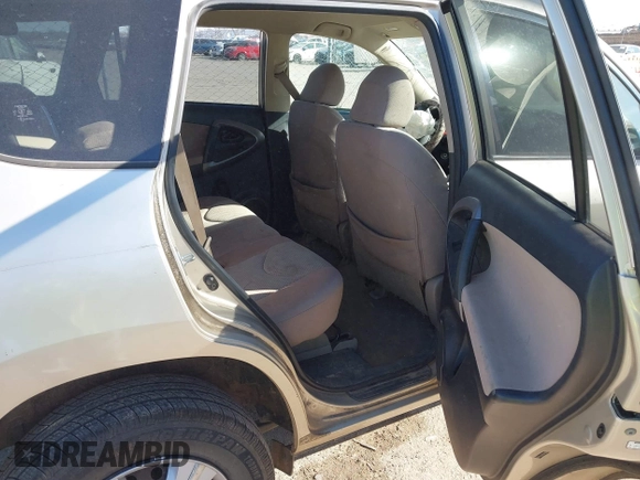 2007 Toyota RAV4 with VIN JTMZD33V175038628, listed as a IAAI auction lot 41342974 with 255,518 mi miles. Bid and sale history available at carsss.com. Image 8.