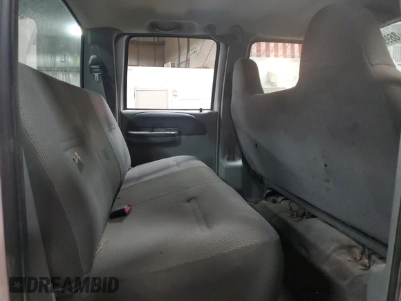 2004 Ford F-350 XL with VIN 1FTSW30LX4EC42564, listed as a Copart auction lot 86998264 with Not Provided miles and Salvage Title. Bid and sale history available at DreamBid. Image 10.
