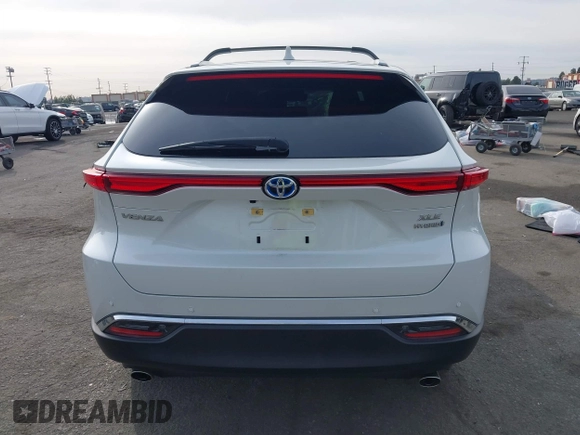 2022 Toyota Venza LE with VIN JTEAAAAH7NJ100573, listed as a IAAI auction lot 41056474 with 29,748 mi miles and . Bid and sale history available at DreamBid. Image 17.