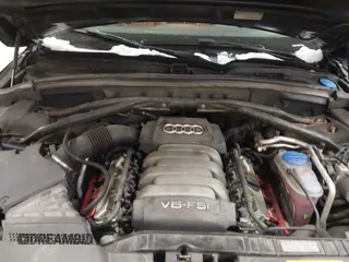 2011 Audi Q5 3.2L Premium Plus with VIN WA1DKAFP4BA028879, listed as a IAAI auction lot 41864795 with 161,288 mi miles. Bid and sale history available at carsss.com. Image 10.