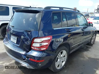 2014 Mercedes-Benz GLK 350 z VIN WDCGG5HB9EG278580, wystawiony jako IAAI lot #41702642 z przebiegiem 45 234 mil mil oraz . Historia ofert i sprzedaży dostępna na DreamBid. Obrazek 6.