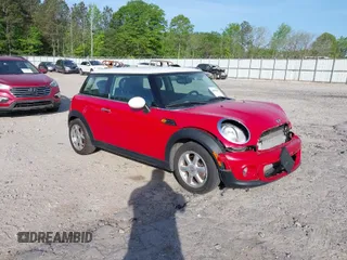 2012 MINI Hardtop with VIN WMWSU3C59CT260497, listed as a IAAI auction lot 42083090 with 123,498 mi miles and . Bid and sale history available at DreamBid. Image 1.