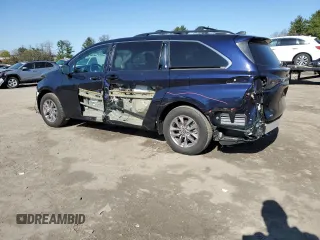 2024 Toyota Sienna LE z VIN 5TDBSKFC4RS136089, wystawiony jako Copart lot #52111725 z przebiegiem 9 412 mil mil oraz Szkoda całkowita • Salvage title. Historia ofert i sprzedaży dostępna na DreamBid. Obrazek 2.