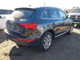 2014 Audi Q5 Premium Plus with VIN WA1LFAFP5EA123679, listed as a IAAI auction lot 40838862 with 161,974 mi miles. Bid and sale history available at carsss.com. Image 4.