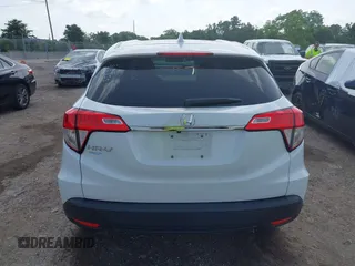2022 Honda HR-V LX with VIN 3CZRU5H31NM718291, listed as a IAAI auction lot 42441239 with 8,753 mi miles and . Bid and sale history available at DreamBid. Image 16.