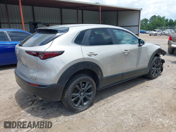 2024 Mazda CX-30 S Select Sport with VIN 3MVDMBBMXRM625886, listed as a IAAI auction lot 42608507 with 37,469 mi miles and . Bid and sale history available at DreamBid. Image 4.