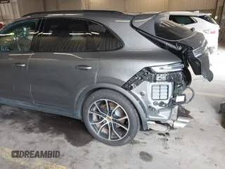 2024 Porsche Cayenne S with VIN WP1AL2AY1RDA34013, listed as a IAAI auction lot 41734007 with 9,778 mi miles and . Bid and sale history available at DreamBid. Image 20.
