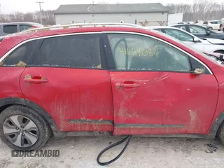 2019 Kia Niro LX with VIN KNDCB3LC7K5218814, listed as a IAAI auction lot 41628684 with 1 mi miles. Bid and sale history available at carsss.com. Image 13.