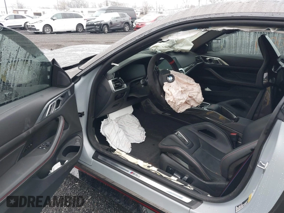 2023 BMW 4 Series z VIN WBS63AZ00PCL29096, wystawiony jako IAAI lot #41944007 z przebiegiem 2 988 mil mil oraz . Historia ofert i sprzedaży dostępna na DreamBid. Obrazek 19.