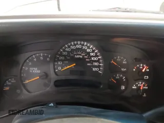 2003 Chevrolet Silverado 1500HD LS z VIN 1GCGK13U43F215122, wystawiony jako IAAI lot #42277237 z przebiegiem Nie podano mil oraz . Historia ofert i sprzedaży dostępna na DreamBid. Obrazek 7.