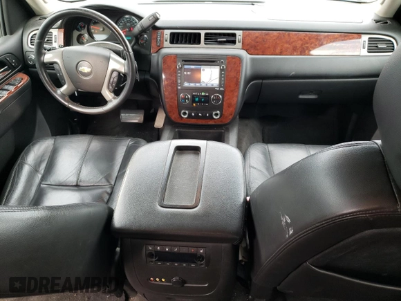 2014 Chevrolet Suburban LT with VIN 1GNSCJE07ER160935, listed as a Copart auction lot 46928335 with 123,811 mi miles and Salvage Title. Bid and sale history available at carsss.com. Image 8.