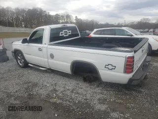 2004 Chevrolet Silverado 1500 LS with VIN 1GCEC14V24Z345895, listed as a Copart auction lot 84716324 with 209,964 mi miles and Salvage Title. Bid and sale history available at carsss.com. Image 2.
