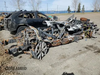 2018 Ford Expedition Max Limited с VIN 1FMJK2AT7JEA40031, выставлен на аукционе Copart как лот 52743725 с пробегом Не указан миль и На запчасти • Non repairable. История ставок и продаж доступна на DreamBid. Изображение 1.