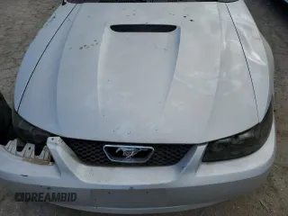 2000 Ford Mustang GT with VIN 1FAFP42X5YF137053, listed as a Copart auction lot 47726985 with 0 mi miles and Non Repairable. Bid and sale history available at carsss.com. Image 11.