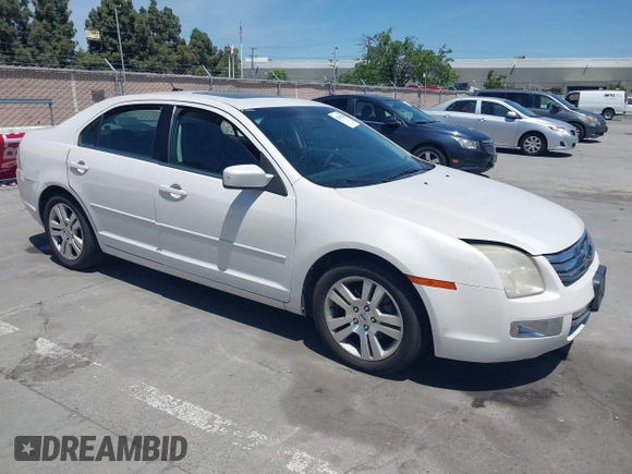 2009 Ford Fusion SEL with VIN 3FAHP08169R201450, listed as a IAAI auction lot 42200704 with 202,576 mi miles and . Bid and sale history available at carsss.com. Image 1.