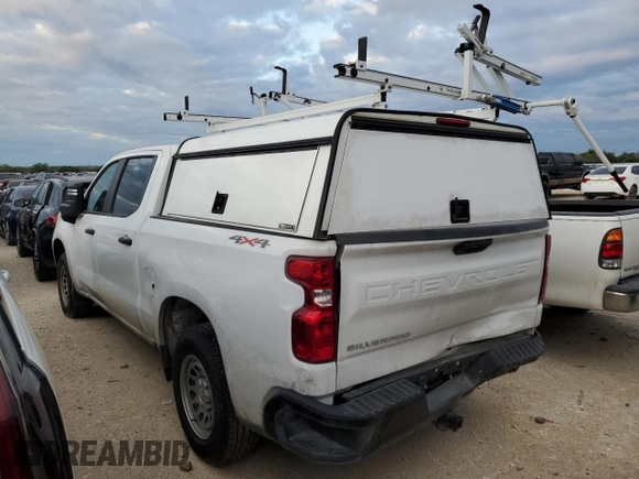 2023 Chevrolet Silverado 1500 with VIN 3GCPDAEK4PG305607, listed as a Copart auction lot 48935655 with 10,480 mi miles and Salvage Title. Bid and sale history available at DreamBid. Image 2.