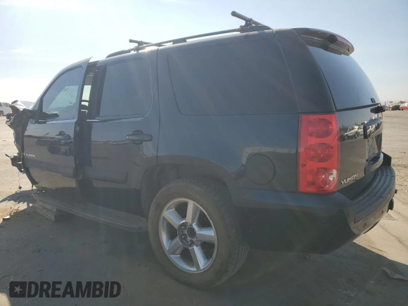2008 GMC Yukon SLE w/3SA with VIN 1GKFC13C38R103910, listed as a Copart auction lot 78508014 with 123,851 mi miles and Salvage Title. Bid and sale history available at carsss.com. Image 2.