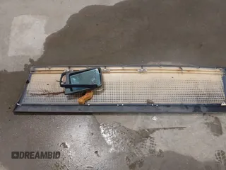 1990 Mercedes-Benz 300 E с VIN WDBEA30D3LB235863, выставлен на аукционе IAAI как лот 40519459 с пробегом 142 260 миль миль и . История ставок и продаж доступна на DreamBid. Изображение 12.