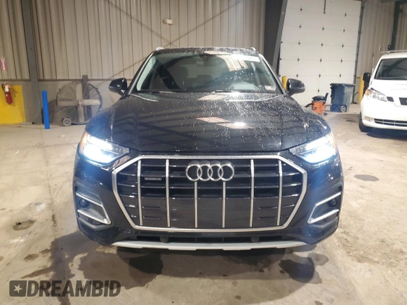 2021 Audi Q5 Premium with VIN WA1AAAFY4M2003878, listed as a Copart auction lot 47161085 with 42,627 mi miles and Salvage Title. Bid and sale history available at carsss.com. Image 5.